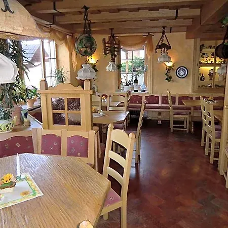 Flöhatal Hotel 3*